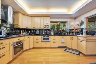 2496 Abaco Ave, Miami, FL 33133 - Photo 11