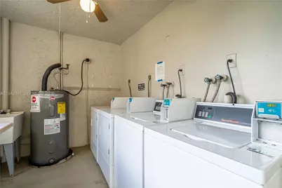 9340 Lagoon Pl #304, Davie, FL 33324 - Photo 59