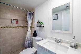 9340 Lagoon Pl, Davie, FL 33324 - Photo 15