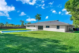 12751 SW 92nd Ct, Miami, FL 33176 - Photo 35