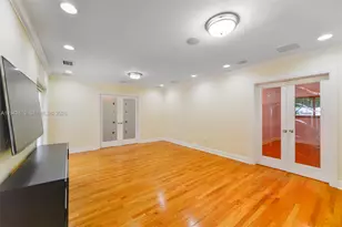 911 Mariana Ave, Coral Gables, FL 33134 - Photo 11