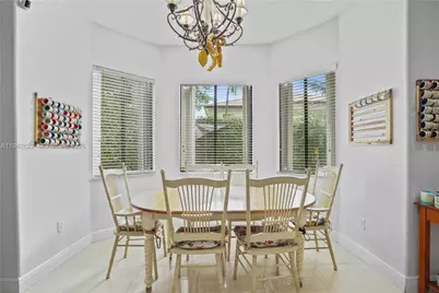 7976 SW 195th St, Cutler Bay, FL 33157 - Photo 25