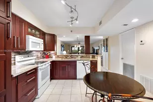 2200 S Cypress Bend Dr, Pompano Beach, FL 33069 - Photo 13