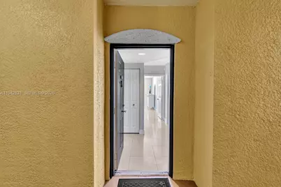 17150 N Bay Rd #2821, Sunny Isles Beach, FL 33160 - Photo 3