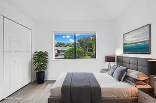 453 Lakeview Dr, Weston, FL 33326 - Photo 19