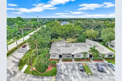 453 Lakeview Dr #1, Weston, FL 33326 - Photo 21