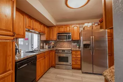 11700 Sheridan St, Pembroke Pines, FL 33026 - Photo 11