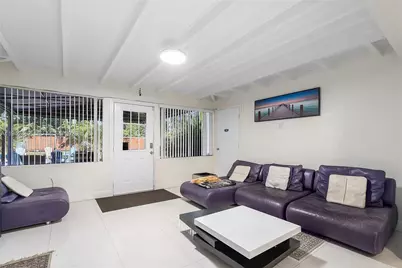 13521 NE 1st Ave, Miami, FL 33161 - Photo 3