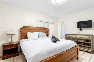 13521 NE 1st Ave, Miami, FL 33161 - Photo 21