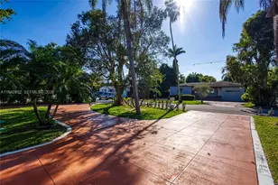 13521 NE 1st Ave, Miami, FL 33161 - Photo 61