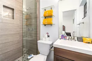 13521 NE 1st Ave, Miami, FL 33161 - Photo 33