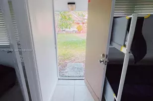 105 NW 31st St, Miami, FL 33127 - Photo 19