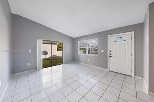 2348 SW 138th Pl, Miami, FL 33175 - Photo 5