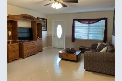 8604 NW 59th Pl, Tamarac, FL 33321 - Photo 5