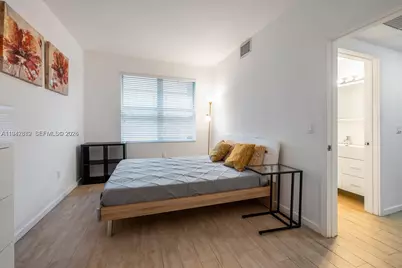 1611 Meridian Ave #203, Miami Beach, FL 33139 - Photo 9