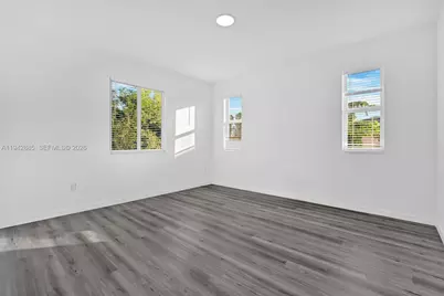 719 Little Rock E, Lehigh Acres, FL 33974 - Photo 27