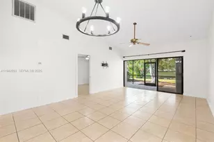 5149 E Lakes Dr, Deerfield Beach, FL 33064 - Photo 11