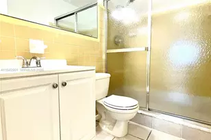 18715 Atlantic Blvd, Sunny Isles Beach, FL 33160 - Photo 9