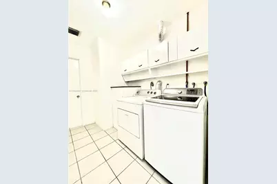 18715 Atlantic Blvd #18715, Sunny Isles Beach, FL 33160 - Photo 17