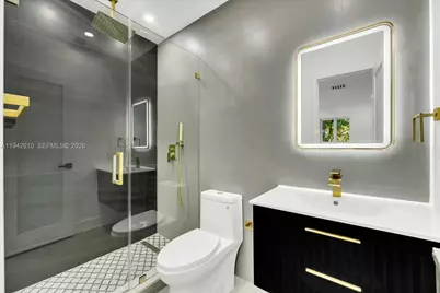 1110 NW 183rd St, Miami Gardens, FL 33169 - Photo 19