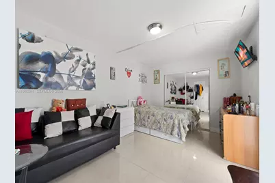 355 W 62nd St, Hialeah, FL 33012 - Photo 23