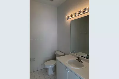 1656 SE 29th Ct #100, Homestead, FL 33035 - Photo 7