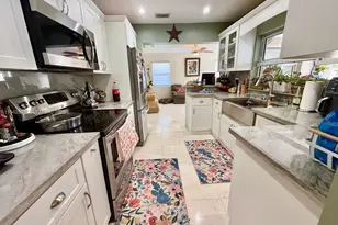 2725 SW 102nd Ave, Miami, FL 33165 - Photo 15