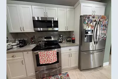 2725 SW 102nd Ave, Miami, FL 33165 - Photo 13