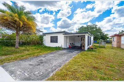 5844 Garfield St, Hollywood, FL 33021 - Photo 1