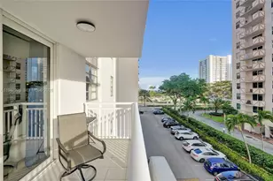1849 S Ocean Dr, Hallandale Beach, FL 33009 - Photo 27
