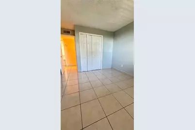 606 W 81st St #305, Hialeah, FL 33014 - Photo 11