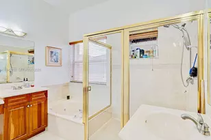 4910 SW 163rd Ave, Miramar, FL 33027 - Photo 21