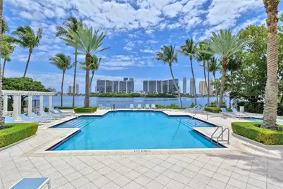 3215 NE 184th St #14301, Aventura, FL 33160 - Photo 1