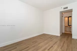 3215 NE 184th St, Aventura, FL 33160 - Photo 17