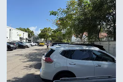 6815 Biscayne Blvd, Miami, FL 33138 - Photo 9