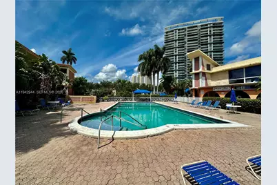 26 Diplomat Pkwy #2368, Hallandale Beach, FL 33009 - Photo 11