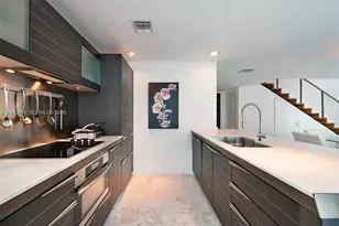 200 Biscayne Blvd Way, Miami, FL 33131 - Photo 13