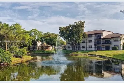 9937 Nob Hill Pl #1637, Sunrise, FL 33351 - Photo 3