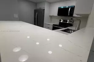 9937 Nob Hill Pl, Sunrise, FL 33351 - Photo 13