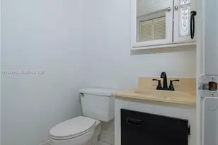 2342 NW 36th Ave, Coconut Creek, FL 33066 - Photo 23