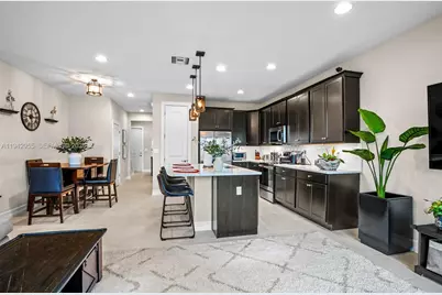 10103 Akenside Dr, Boca Raton, FL 33428 - Photo 7