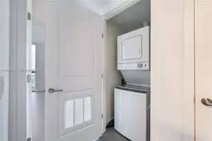 1600 NE 1st Ave, Miami, FL 33132 - Photo 11