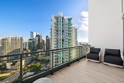 90 SW 3rd St #PH-15, Miami, FL 33130 - Photo 13