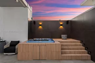 90 SW 3rd St, Miami, FL 33130 - Photo 3