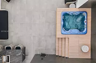 90 SW 3rd St, Miami, FL 33130 - Photo 29