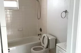 15870 SW 85th Ln, Miami, FL 33193 - Photo 9