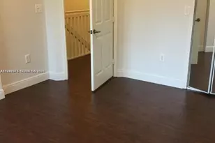 10740 NW 83 St, Doral, FL 33178 - Photo 5