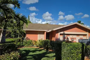 6225 SW 59th St, South Miami, FL 33143 - Photo 3