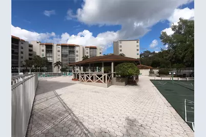 3930 Inverrary Blvd #604-D, Lauderhill, FL 33319 - Photo 25