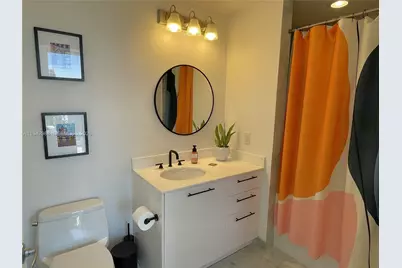 1060 Brickell Ave #3411, Miami, FL 33131 - Photo 19